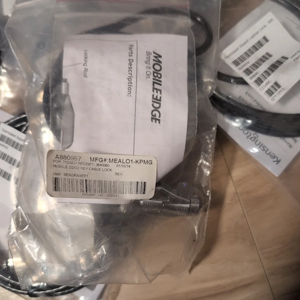 Black VR Adapter Cables